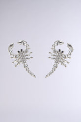 CLAWS UP EARRING