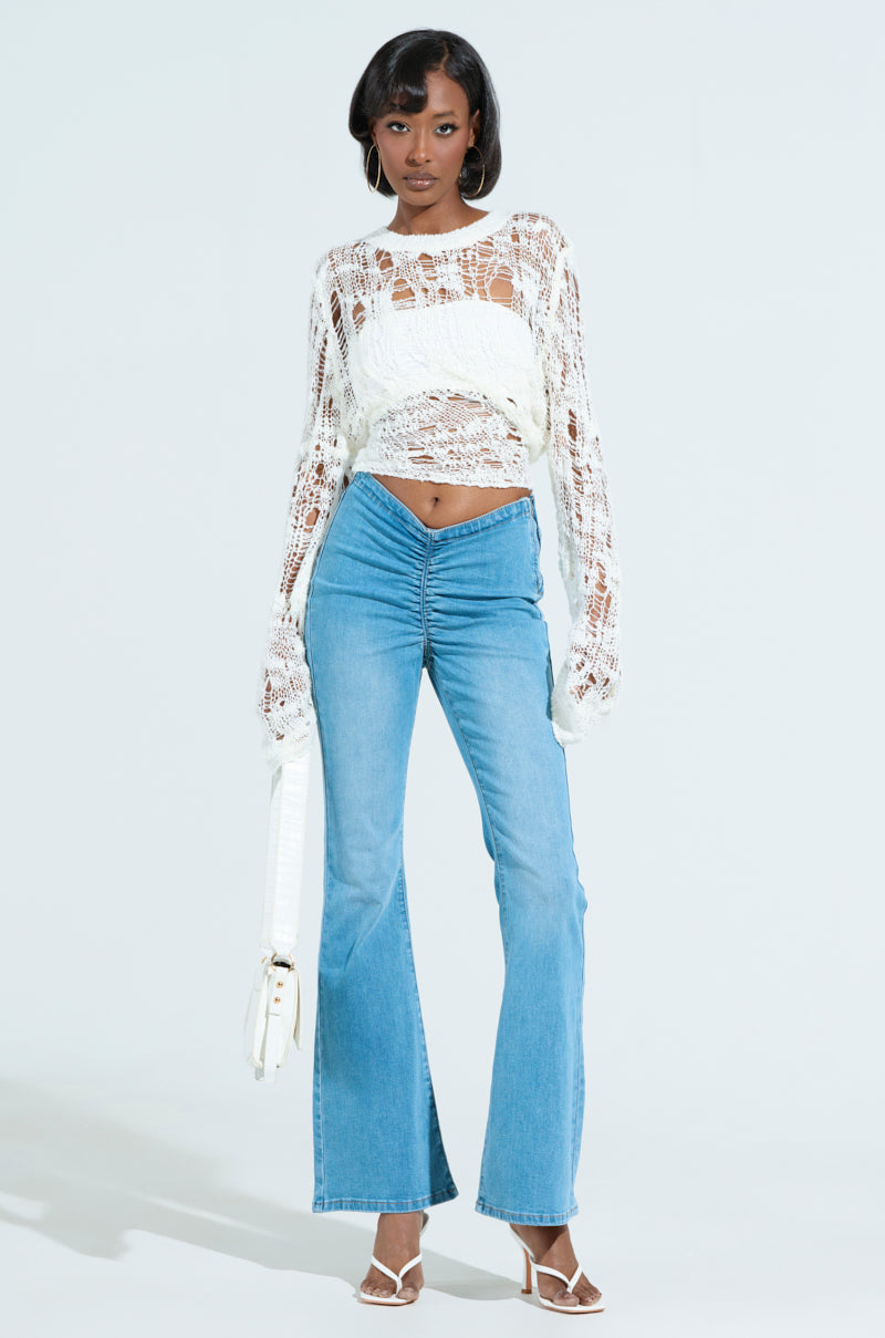 CINCHED UP DENIM PANTS IN LIGHT BLUE DENIM