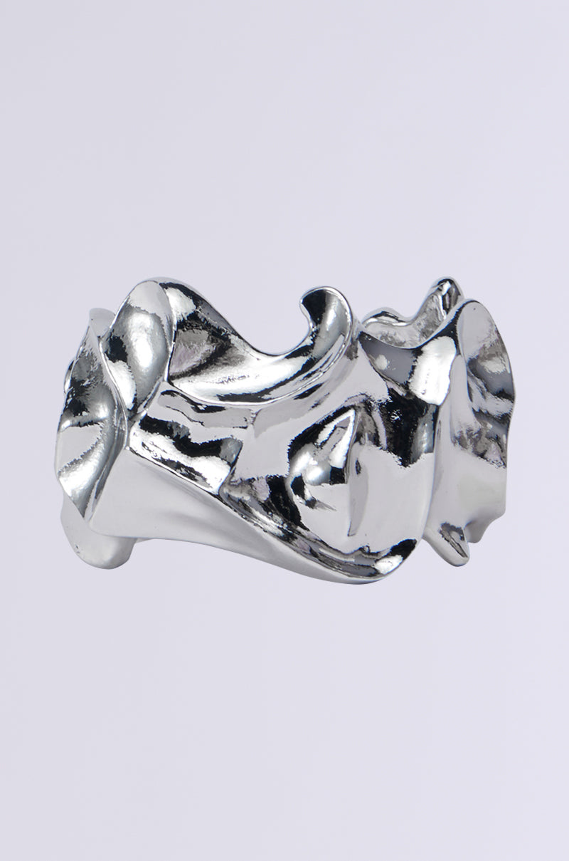BELONGS IN A MUSEUM CUFF