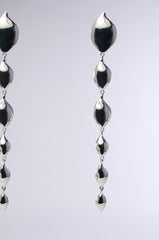 DRIPPIN EARRING