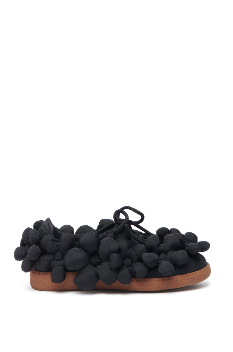 AZALEA WANG GREYI BLACK PUFF FLORAL FLAT SNEAKER