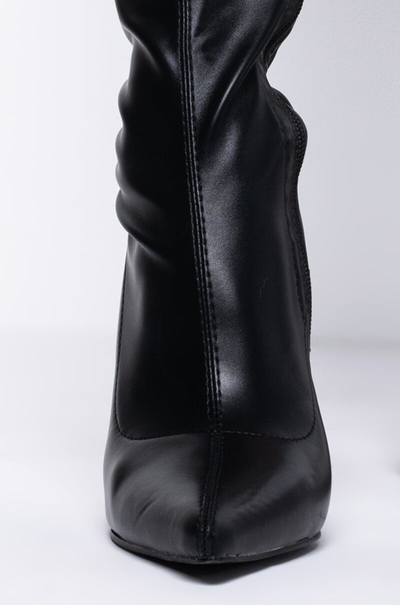 AZALEA WANG YOURE IN THE MOOD FOR A DANCE BOOTIE IN BLACK PU