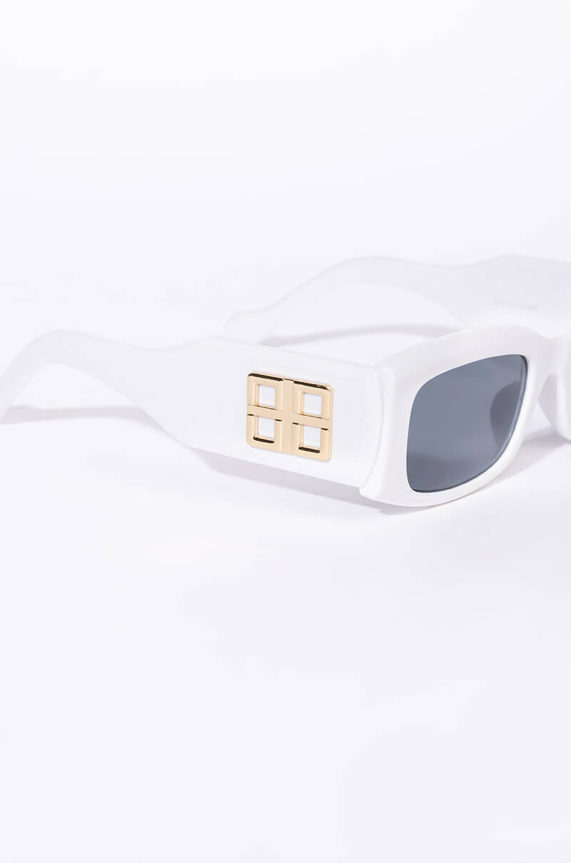 BIG BALLER SUNNIES
