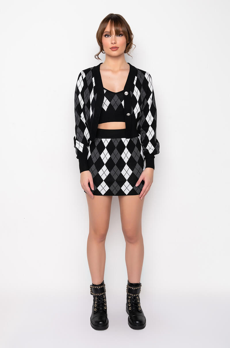 BIRDIE ARGYLE KNIT MINI SKIRT