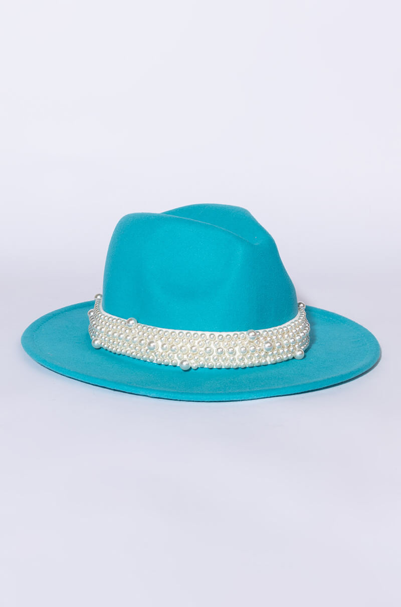 BLUE OVER BABY PINK UNDER PEARL BAND BRIM HAT