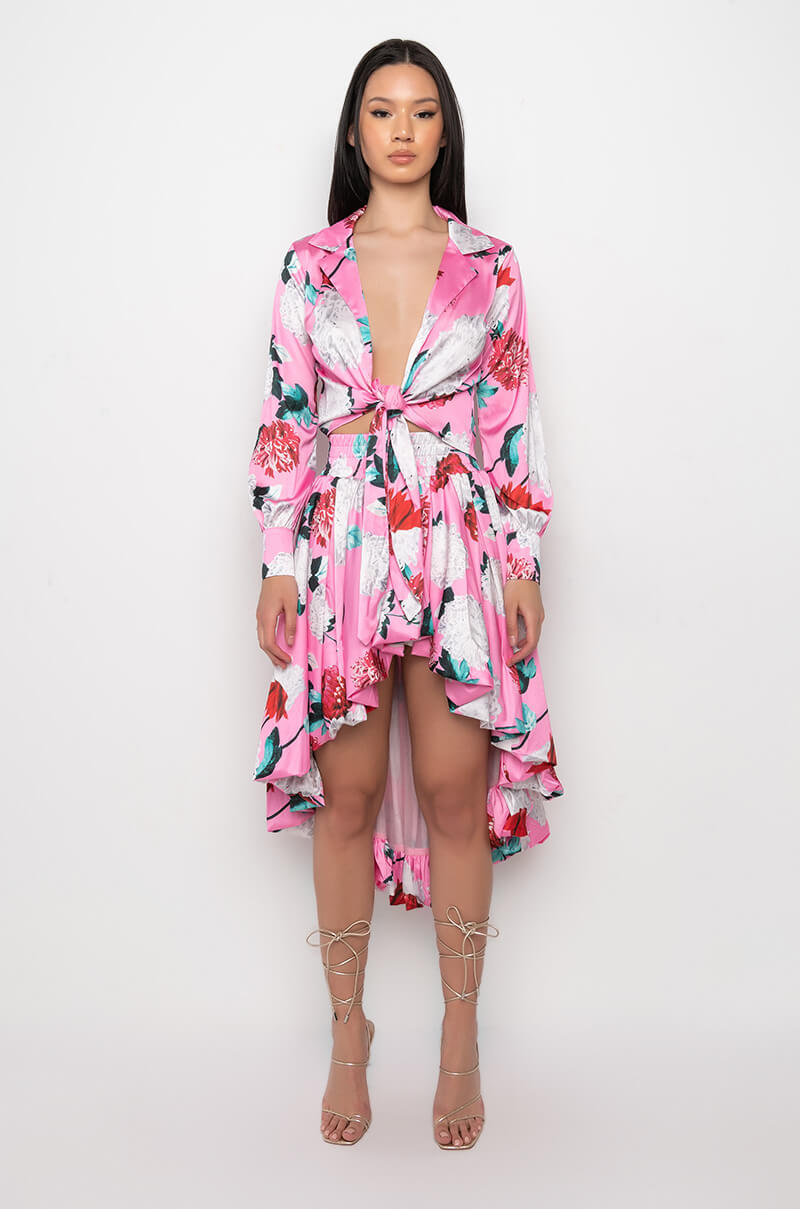 BOUQUET SATIN TIE FRONT TOP