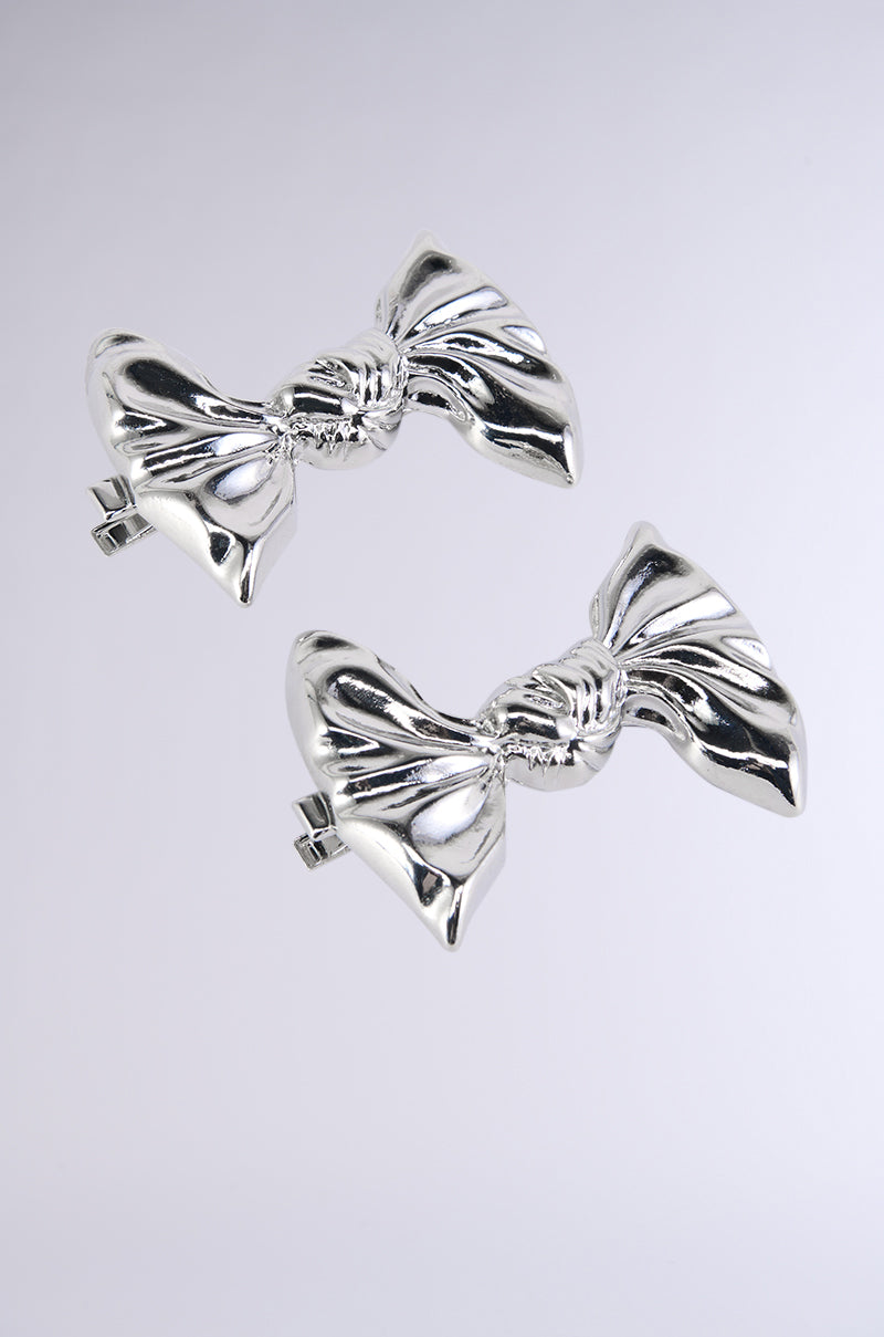 BOW BOW METAL HAIR CLIPS