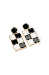 CHECK IT OUT EARRING