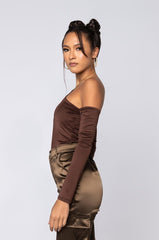 CHOCOLATE HALTER NECK CHAIN DETAIL LONG SLEEVE BODYSUIT