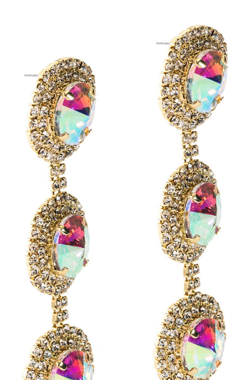 CLASSY BABE EARRING