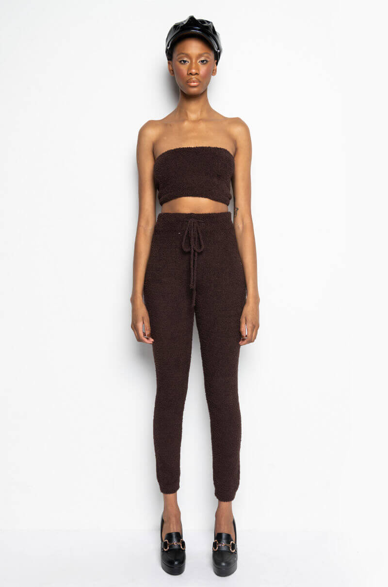 COME THROUGH COZY TUBE TOP DARK BROWN