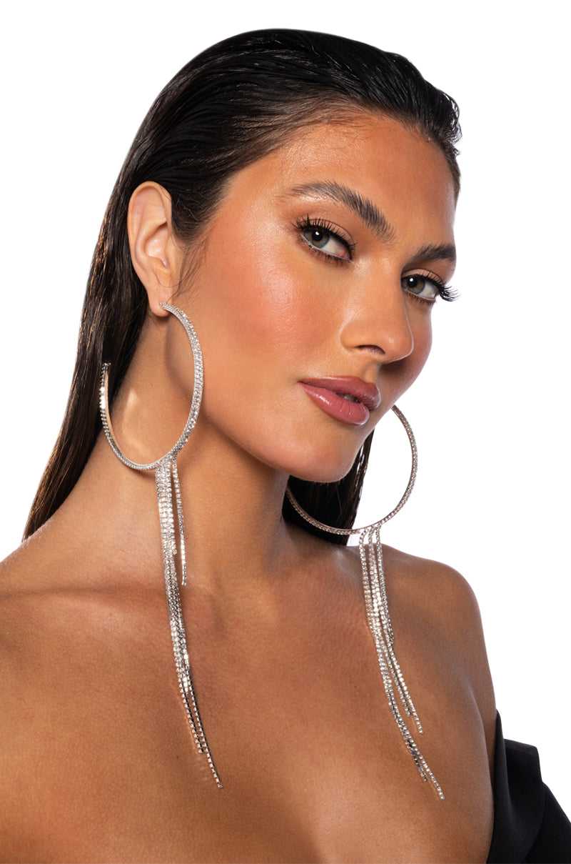 DESERVE THE WORLD BLING HOOP IN SILVER