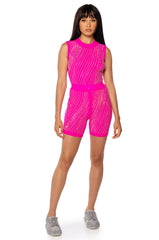 DIAMOND MESH BIKER SHORTS IN PINK