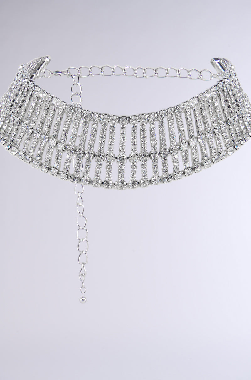 DIAMONDS DANCING CHOKER