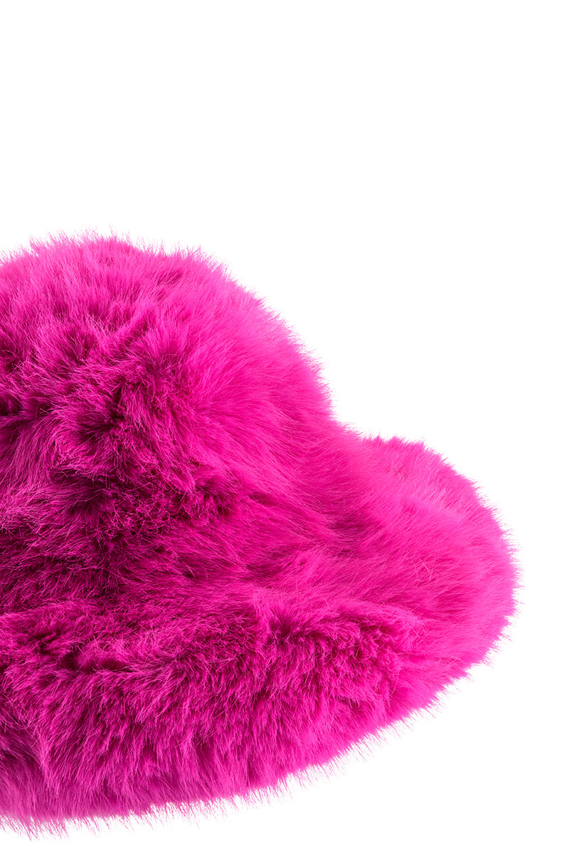 DIVINE FEMININE OVERSIZED FAUX FUR BUCKET HAT