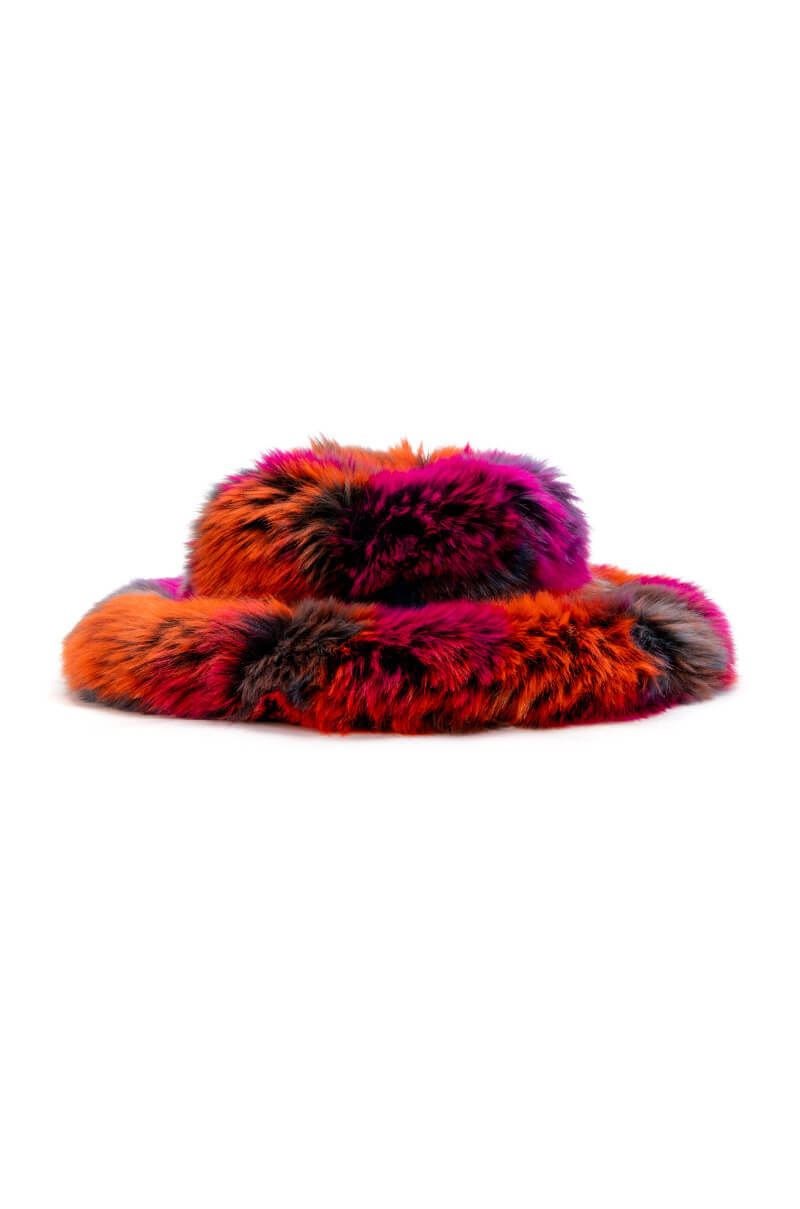 DIVINE FEMININE OVERSIZED FAUX FUR BUCKET HAT