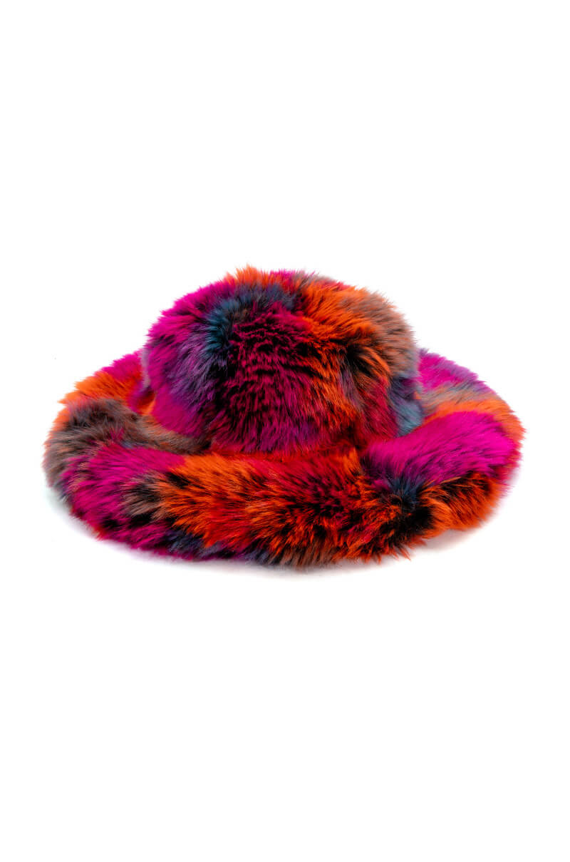 DIVINE FEMININE OVERSIZED FAUX FUR BUCKET HAT